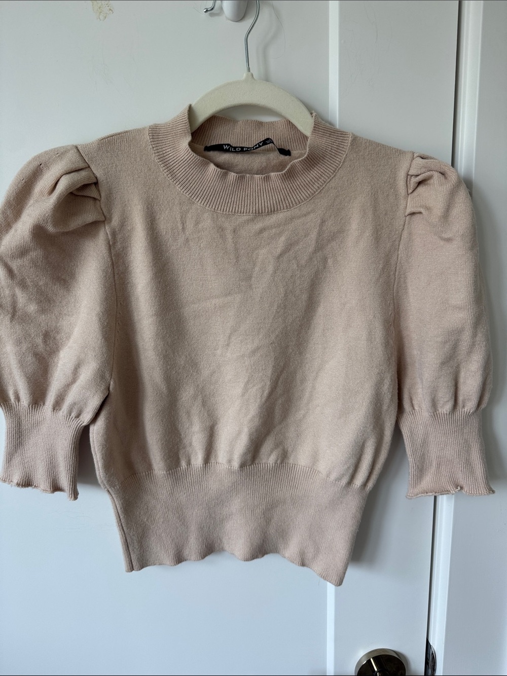 Wild Fable Puff-Sleeve Mock Neck Sweater in Tan